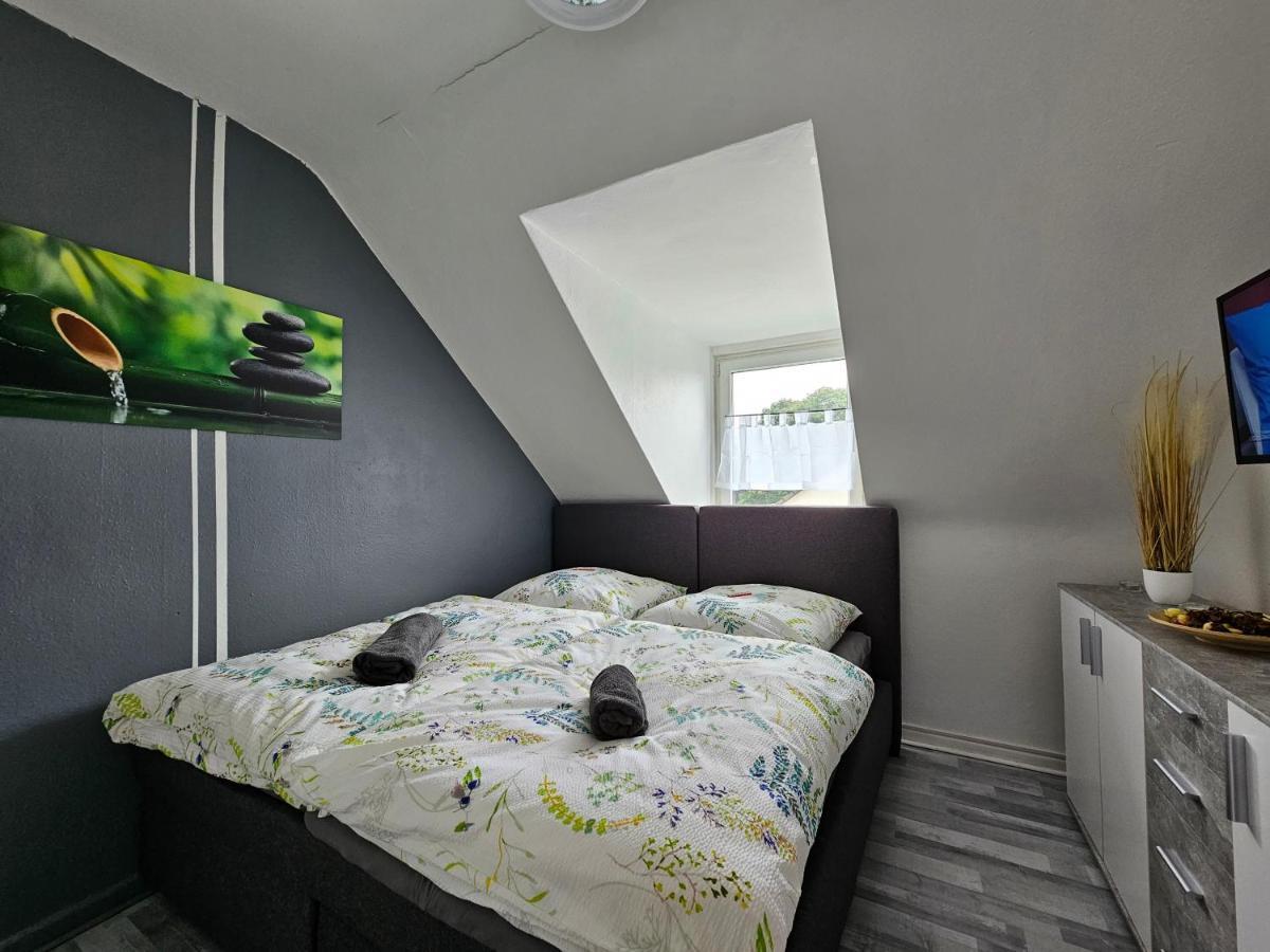 Exklusives Und Helles Dachgeschoss-Apartment No 3 Im Zentrum Von Kassel, Schnelles 1Gbit Internet, Geschirrspueler, Boxspringbetten Exterior foto
